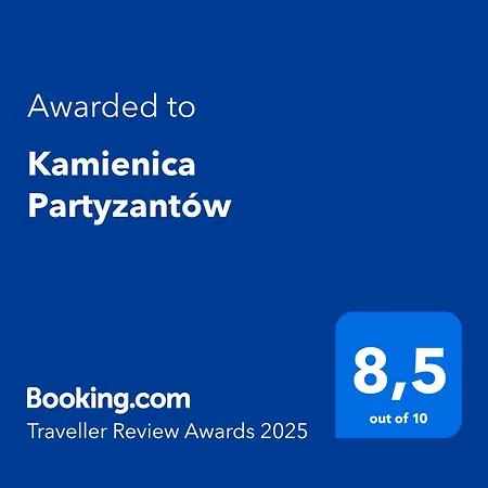 Kamienica Partyzantow Lägenhet